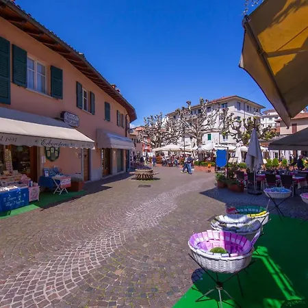 La Finestra Sul Lago - Happy Holiday home *
