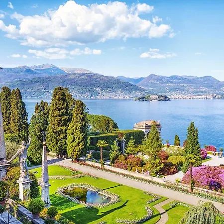 La Finestra Sul Lago - Happy Holiday home *